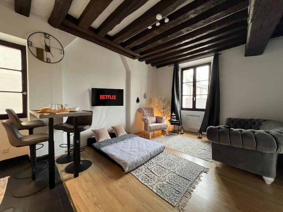 Apartment Nid De - Centre - 4 Personnes Montereau-Fault-Yonne